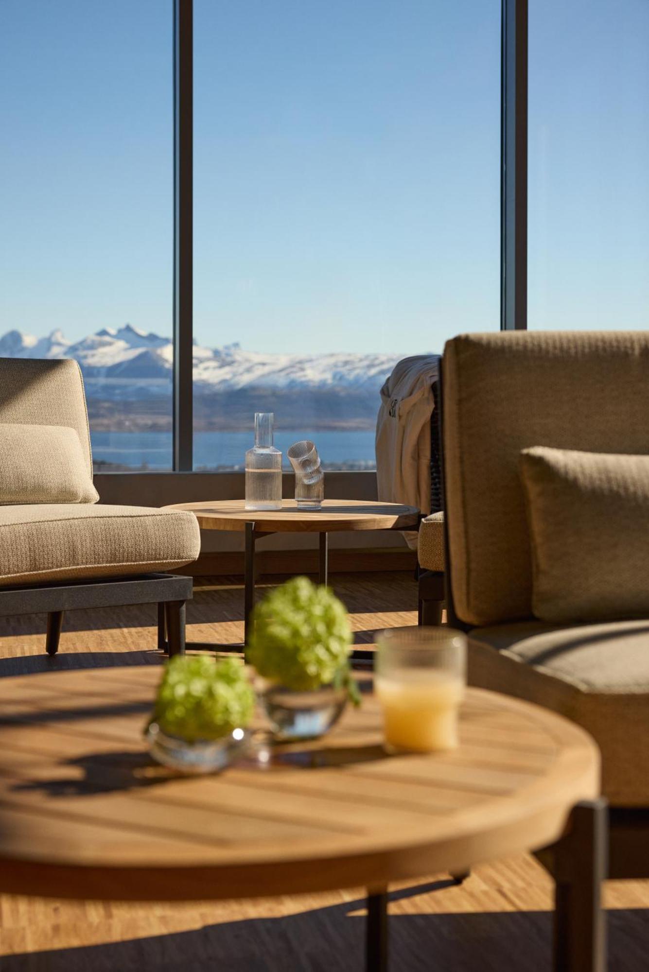 Wood Hotel Bodø Eksteriør bilde